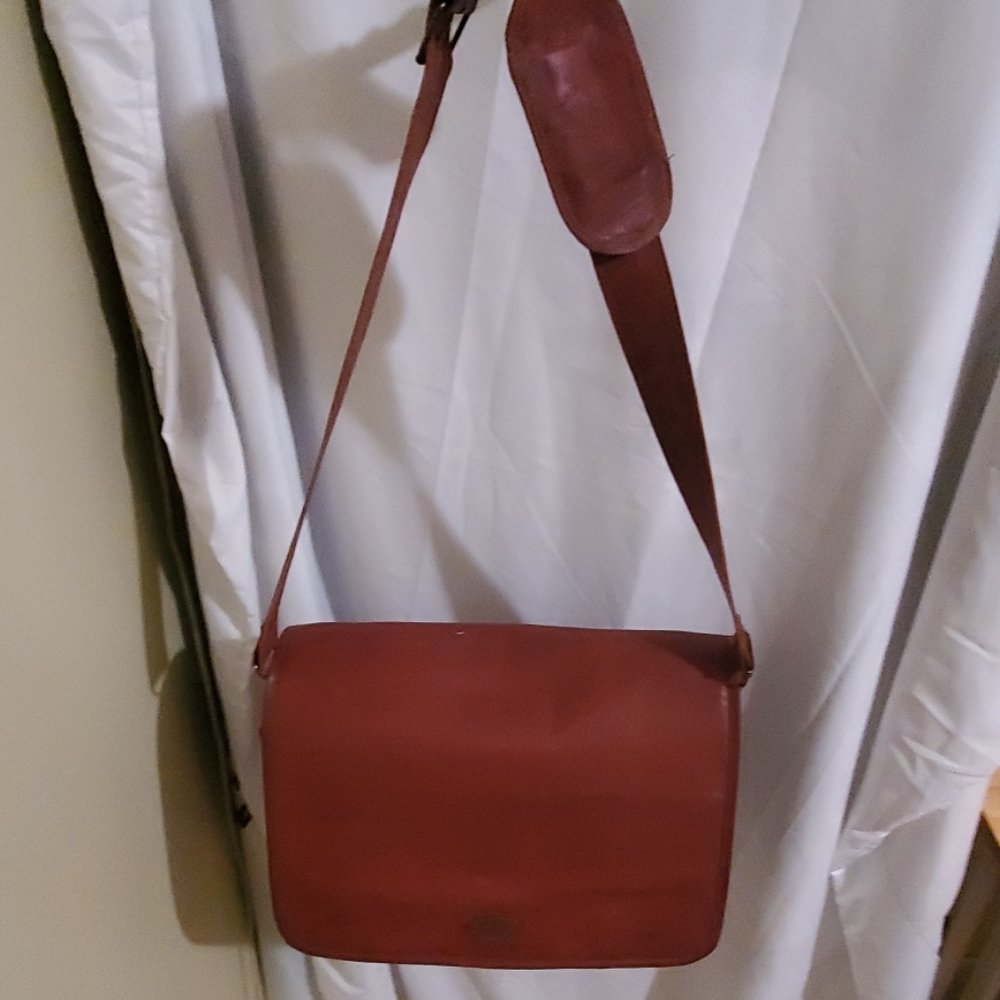 Satchel - Picture 7 of 7
